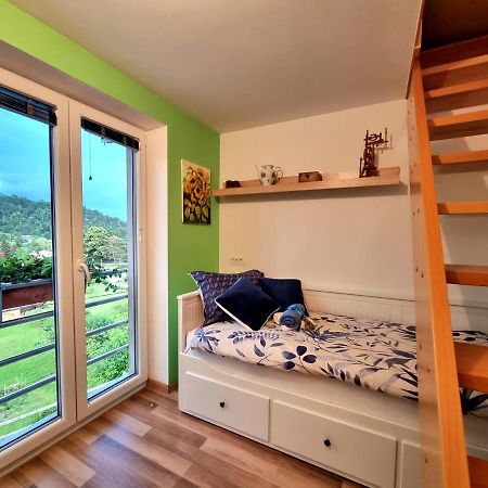 Gartnar Home -Hiska S Pridihom Domacnosti In Pogledom Na Hribe. Radovljica Bagian luar foto